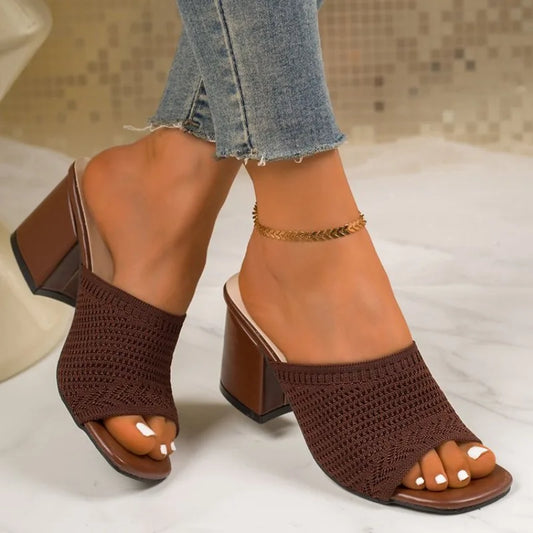 Mila Sandalen