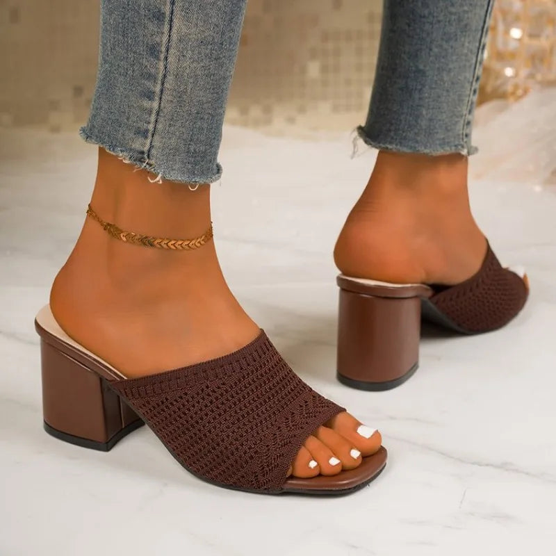 Mila Sandalen